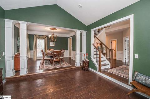 2 Wolf Den Dr, Greer, SC 29650 photo 5