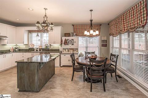 2 Wolf Den Dr, Greer, SC 29650 photo 16