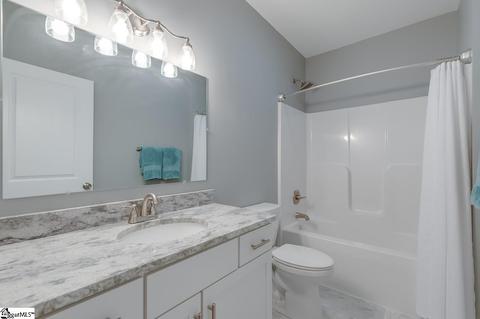 210 Moore St, Greer, SC 29651 photo 11