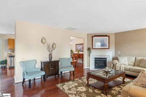 114 Moonshadow Ct, Duncan, SC 29334 photo 6