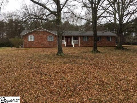 612 Rampey St, Easley, SC 29640 photo 1