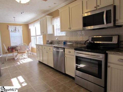124 Winter Dr, Mill Spring, NC 28756 photo 25