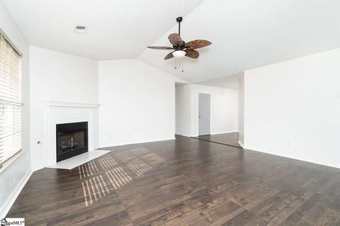 409 Juniper Leaf Way, Greer, SC 29651 photo 4