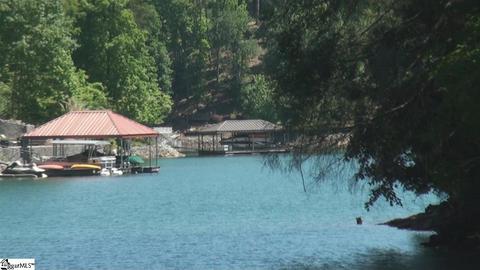 104 Running Bear Ln, Sunset, SC 29685 photo 2