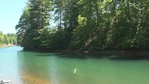 104 Running Bear Ln, Sunset, SC 29685 photo 5