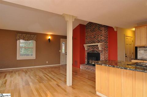218 E Park Dr, Tryon, NC 28782 photo 15