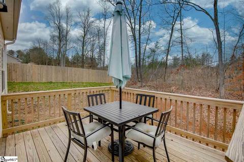 131 Flint Ln, Greer, SC 29651 photo 3