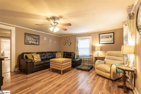 20 Oak St, Startex, SC 29377 photo 4