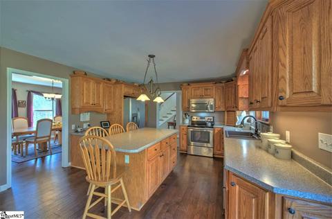 2 Cherry Field Ct, Greer, SC 29651 photo 9