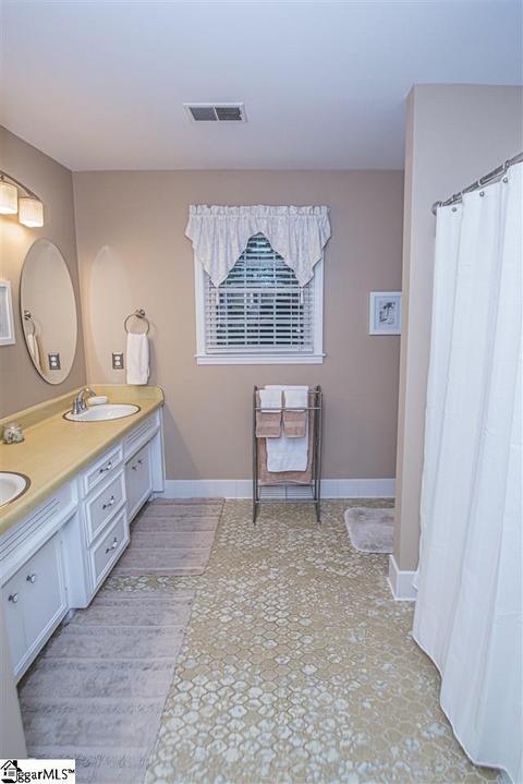 210 Middle Brook Rd, Greer, SC 29650 photo 30
