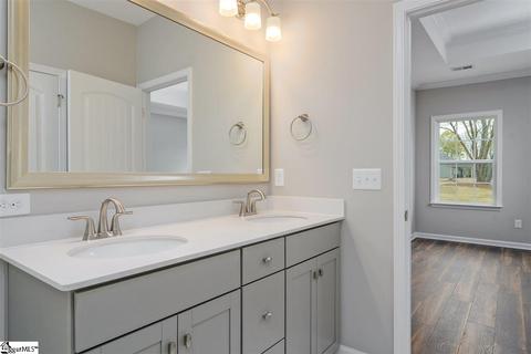 600 N Meadows Ln, Easley, SC 29642 photo 13