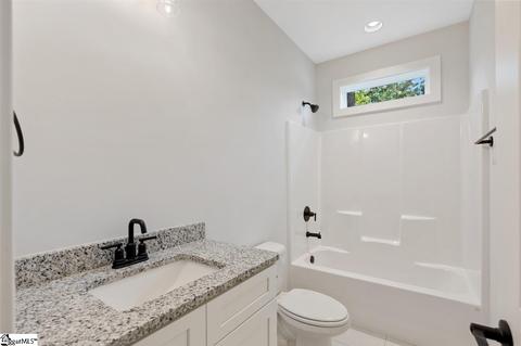 10 Pine Knot Dr, Pelzer, SC 29669 photo 5