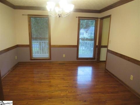 206 Glen Laurel Dr, Easley, SC 29642 photo 3