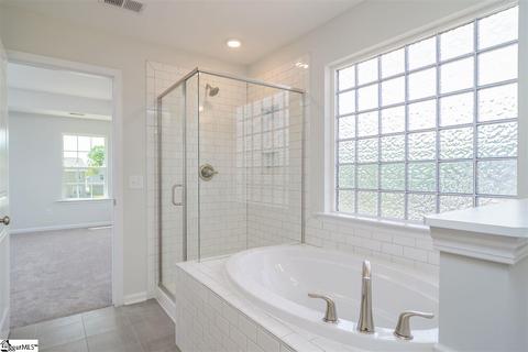 602 N Meadows Ln, Easley, SC 29642 photo 9