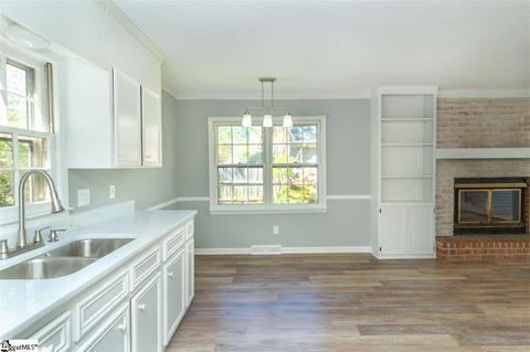115 Saddle Tree Ct, Greer, SC 29650 photo 5
