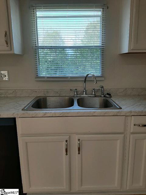208 Shade Tree Cir, Easley, SC 29640 photo 8