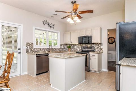 129 Cotter Ln, Greer, SC 29650 photo 12