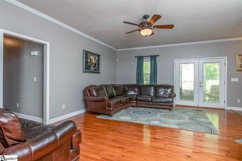 309 Azalea Ct, Williamston, SC 29697 photo 14