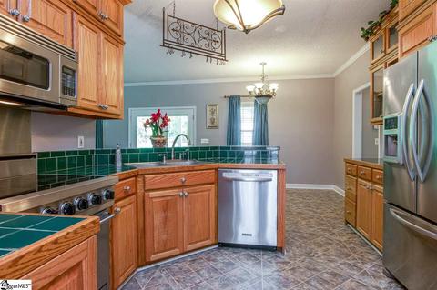 309 Azalea Ct, Williamston, SC 29697 photo 9