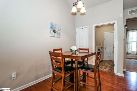 4 Squirrels Nest Ct, Williamston, SC 29697 photo 9