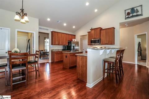 4 Squirrels Nest Ct, Williamston, SC 29697 photo 7