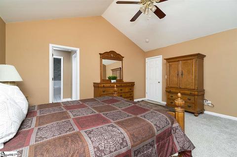 302 E Celestial Dr, Greer, SC 29651 photo 18