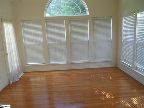 217 Highgate Cir, Greer, SC 29650 photo 5