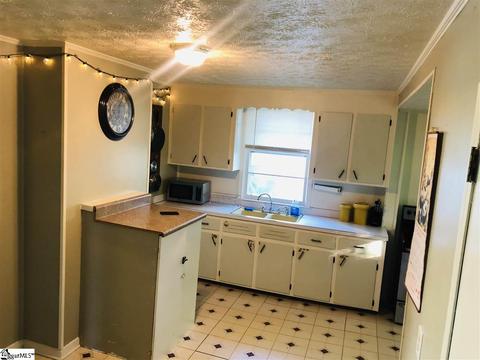 208 S 4th St, Easley, SC 29640 photo 16
