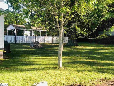 208 S 4th St, Easley, SC 29640 photo 3