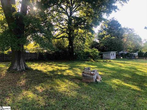 208 S 4th St, Easley, SC 29640 photo 5