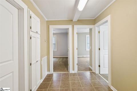 101 Pinewood Dr, Easley, SC 29640 photo 10