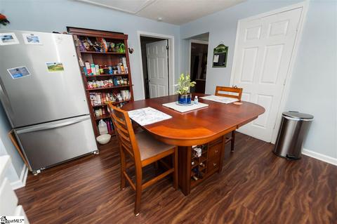 115 E Main St, Duncan, SC 29334 photo 8