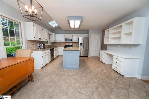 305 River Way Dr, Greer, SC 29651 photo 8