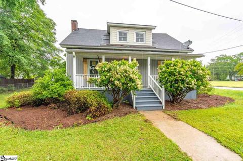 2 14th St, Greer, SC 29651 photo 1