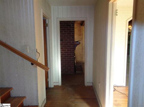 802 Central Ave, Mauldin, SC 29662 photo 4