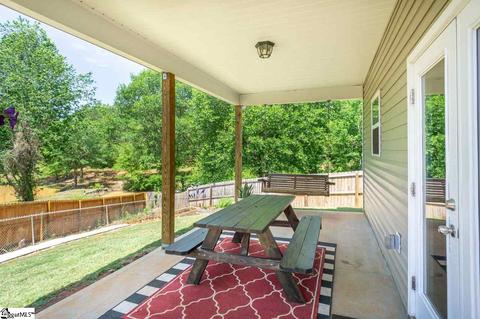 19 Wingbrook Ct, Greer, SC 29651 photo 3