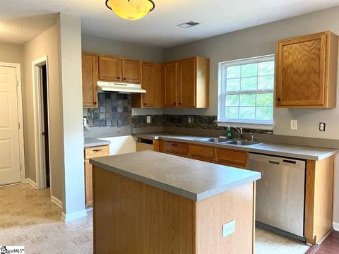 201 Hampton Ridge Dr, Greer, SC 29651 photo 12