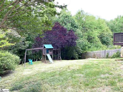 201 Hampton Ridge Dr, Greer, SC 29651 photo 5