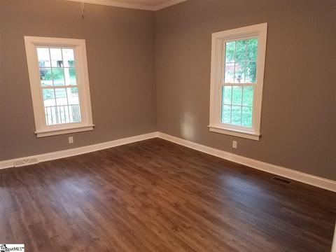 9 20th St, Greer, SC 29651 photo 7