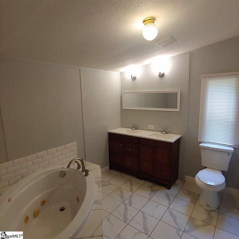 304 Shenandoah Dr, Easley, SC 29642 photo 17