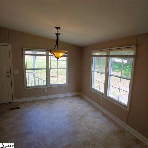 304 Shenandoah Dr, Easley, SC 29642 photo 8