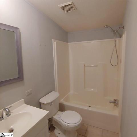 304 Shenandoah Dr, Easley, SC 29642 photo 9