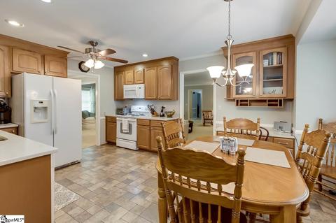 116 Gail Dr, Mauldin, SC 29662 photo 12