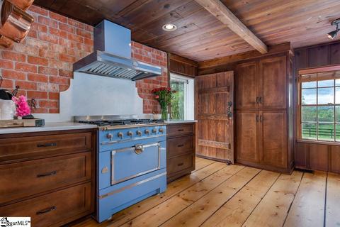1454 Ar Thompson Rd, Mill Spring, NC 28756 photo 5
