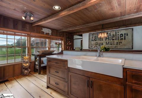 1454 Ar Thompson Rd, Mill Spring, NC 28756 photo 8