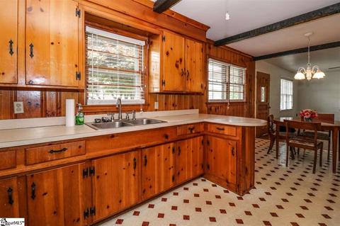 118 Cedar Cir, Easley, SC 29642 photo 8