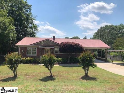 118 Cedar Cir, Easley, SC 29642 photo 1