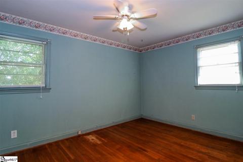 118 Cedar Cir, Easley, SC 29642 photo 13