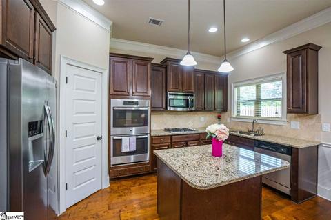 220 Sunnybrook Ln, Greer, SC 29650 photo 10