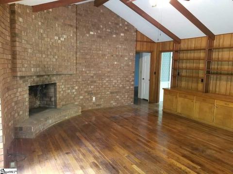 505 Asbury Cir, Easley, SC 29640 photo 2